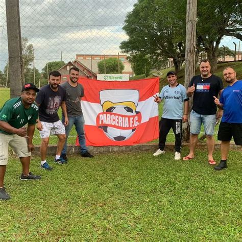 Bandeira Personalizada para Times de Várzea e Futebol King Bandeiras