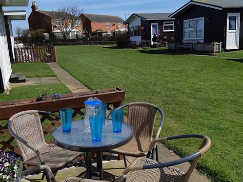 Cosy Two Bedroom Chalet For Hire At Golden Sands Holiday Park In