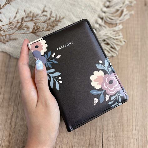 Passport Cover Design Customized Passport Cover Combo Set For Unisex