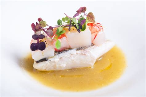 Sea Bass Recipe with Fennel and Apple Sauce - Great Italian Chefs