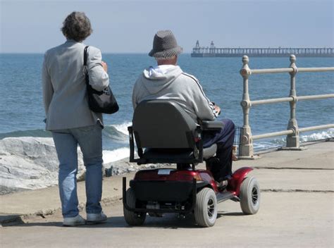 The Benefits of Motorized Wheelchairs for Seniors