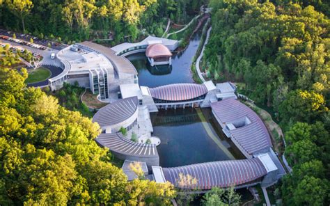 Crystal bridges museum – Artofit