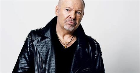 Vasco Rossi Guai Audio E Testo Nuovo Singolo 2015 AllSongs