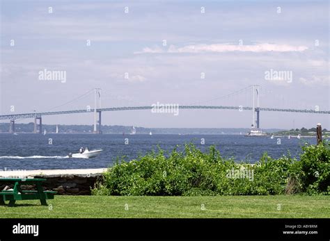 claiborne pell newport bridge stock photo alamy