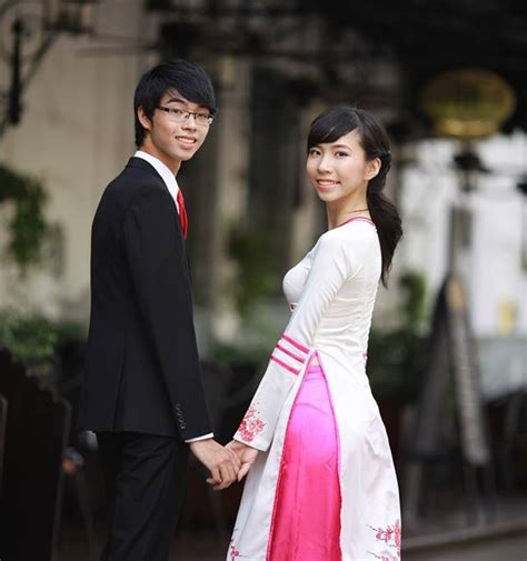 9 cặp đôi hot nhất trường Ams năm 2013