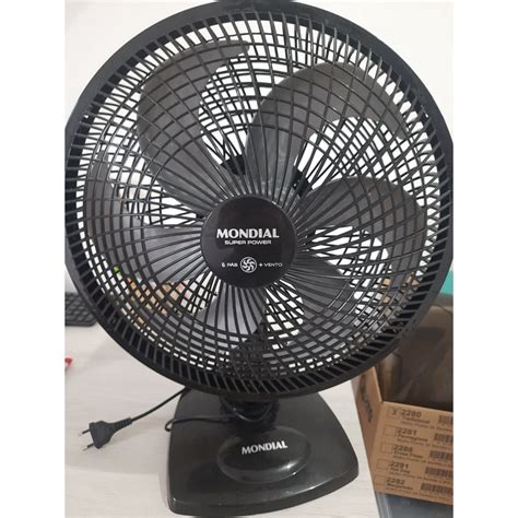 Ventilador De Mesa Mondial Super Power Vsp B Cm Velocidades