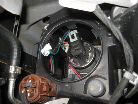 Dodge-Dart-Headlight-Bulbs-Replacement-Guide-018