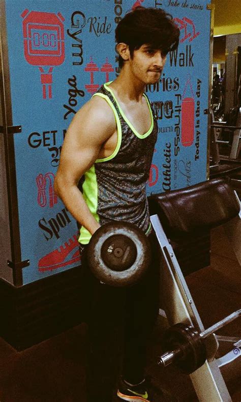 Dare To Bare Hot Indian TV Actors