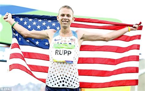 Team USA S Galen Rupp Wins Bronze Medal In Olympic Marathon Daily