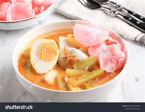 10 Jamuan Raya Images, Stock Photos & Vectors | Shutterstock