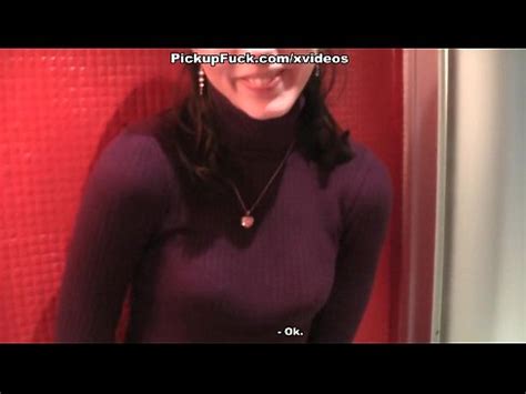 Woman Fucked Right In The Toilet Cafe XVIDEOS