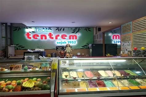 Wajib Mampir Di Solo Ada Es Krim Tentrem Toko Legendaris Yang