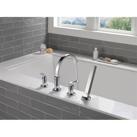 Delta Tetra Lumicoat Chrome Deck Mount Roman High Arc Bathtub Faucet