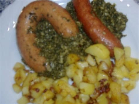 Grünkohl mit Kohlwurst und Mettendchen Rezept kochbar de