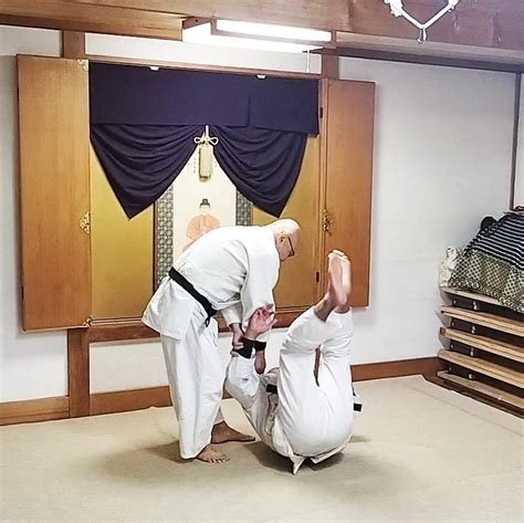 昨日は柔術の演武をしました 和泉府中整体日記