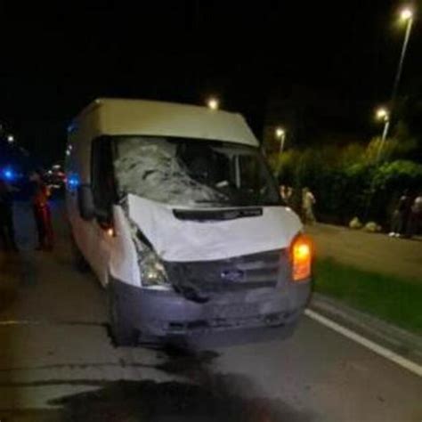 Milano Incidente Mortale In Porta Romana Camion Travolge Ciclista