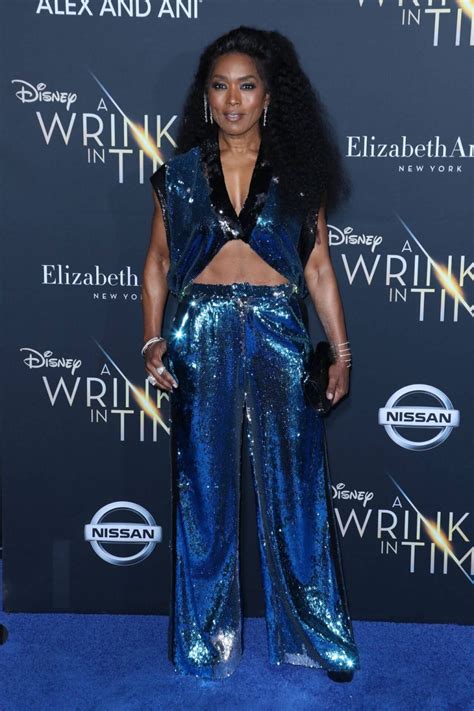 Angela Bassett Outfits Style And Looks K4 Fashion