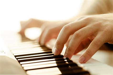 Suonare Il Pianoforte I Migliori Consigli Per Iniziare Cesfor