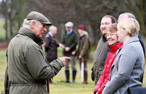 Prince Charles Ignores Question On Prince Andrew Review Guruu