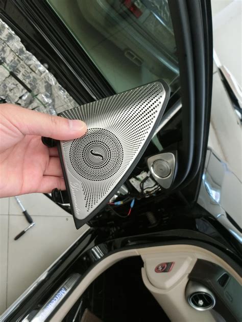 メルセデスベンツ純正 Burmester サウンドシステム の音質向上 スピーカー交換 E CLASS W HOT WIRED ホットワイヤード オフィシャルブログ