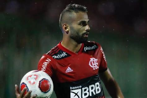 Flamengo Pede Valor Milion Rio E Trava Sa Da De Thiago Maia