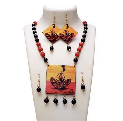 Mansi Ethnic Hand Painted Wood Necklace Set At Rs 350 Set In Vadodara