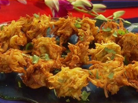 Plantain Fritters Aranitas Recipe Ingrid Hoffmann Food Network