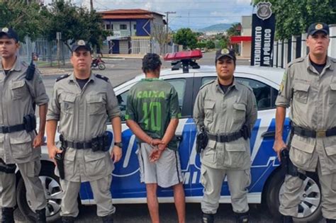 Homem Preso Suspeito De Estuprar Menina De Anos Metr Poles