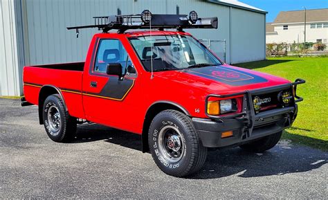 1991 Isuzu LS 4x4 | Premier Auction