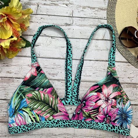 Sundazed Women S Multi Bikini And Tankini Tops Depop