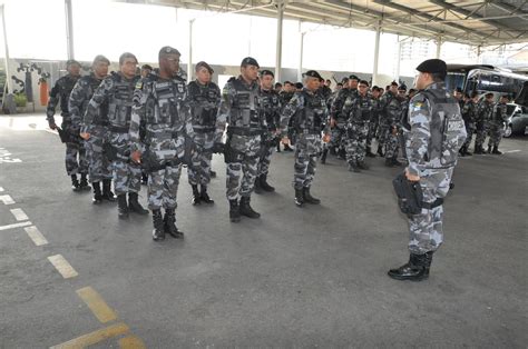 ESPAÇO MILITAR COMANDANTE DA PMSE VISITA BATALHÃO DE CHOQUE E