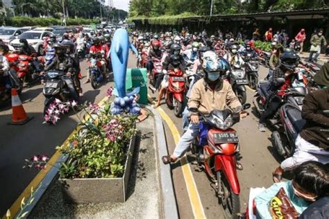 Pengunjung Membludak Ancol Tutup Penjualan Tiket LambeTurah Official