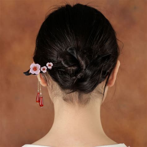 Japanese Hairstyles With Chopsticks