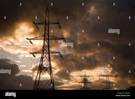 Torres electricas fotografías e imágenes de alta resolución Alamy