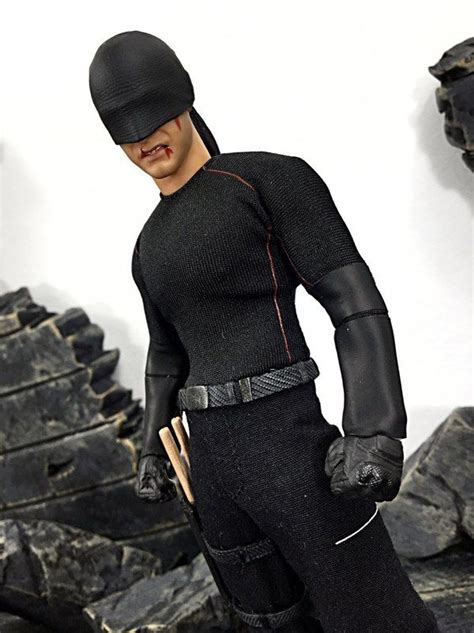 One12 Collective Netflix Vigilante Suit Daredevil Figure Video Review