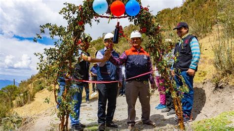 Municipalidad De Curahuasi Y Caritas Abancay Entregaron Proyecto Agua