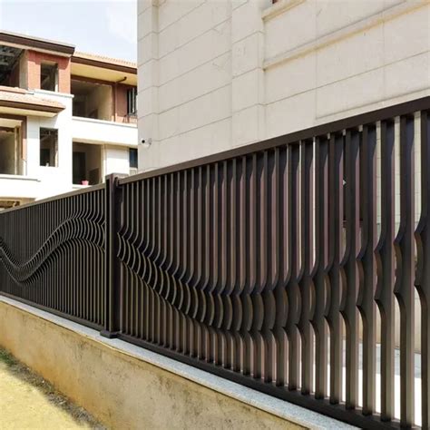 Factory Price Vealla Powder Coating Finished Customized Garden Railing