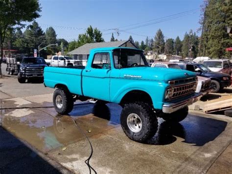 1962 Ford F100 4x4