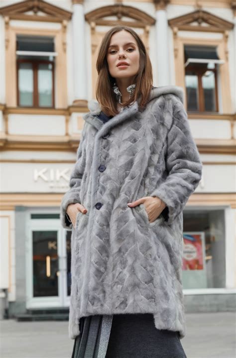 Двухсторонняя куртка-шуба Sydney купить за 38 000 руб.₽ в магазине ...