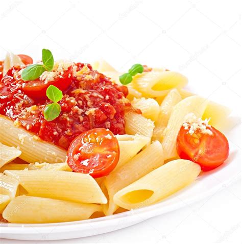 Penne pasta with bolognese sauce, parmesan cheese and basil — Stock ...