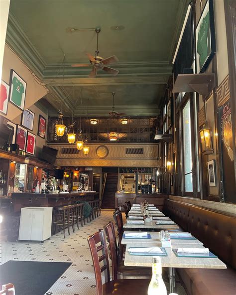 The Brass Door Irish Pub | Downtown Memphis