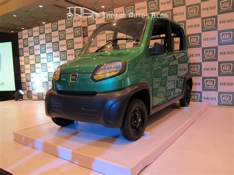 Bajaj RE60 with twin-spark engine showcased in New Delhi