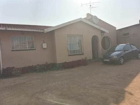 Affordable 3 Bedroom Houses for sale in Evaton Central - 56 Houses ...