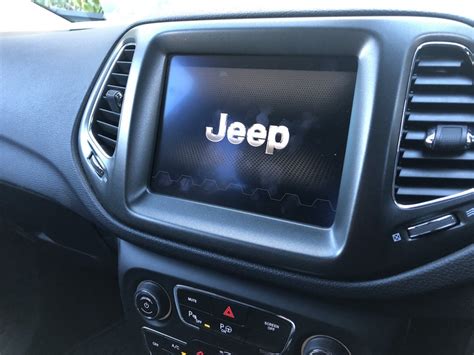 2018 Jeep Compass 8 4 Inch Uconnect Infotainment Review Practical Motoring