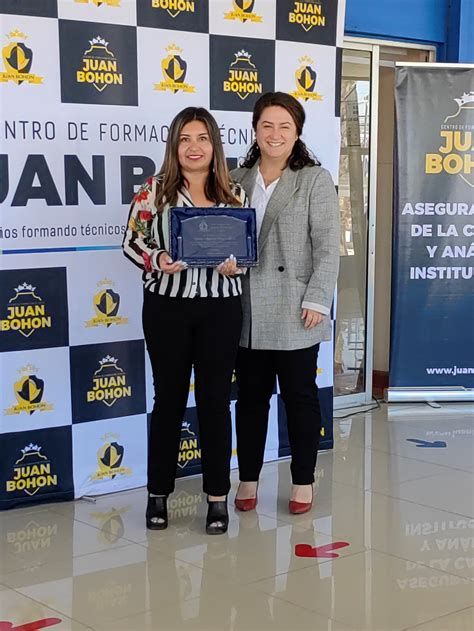 CELEBRAMOS 41 AÑOS DE EXCELENCIA EDUCATIVA EN EL CFT JUAN BOHON Juan