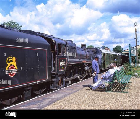 Horsted Station Bluebell Railway Horsted Hi Res Stock Photography And