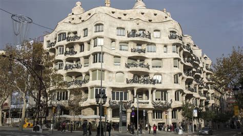 La Pedrera | Attractions in Dreta de l'Eixample, Barcelona