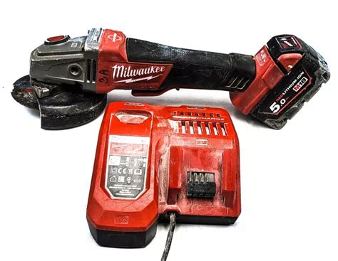 SZLIFIERKA KĄTOWA MILWAUKEE M18 CAG125XPDB 13533650496 oficjalne