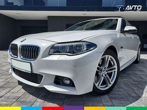 BMW Serija 5 Touring 530d XDrive M Sport PANORAMA NAVI Head Up Letnik