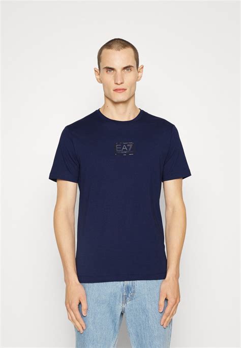 Ea7 Emporio Armani T Shirt Print Dark Blue Donkerblauw Zalando Nl